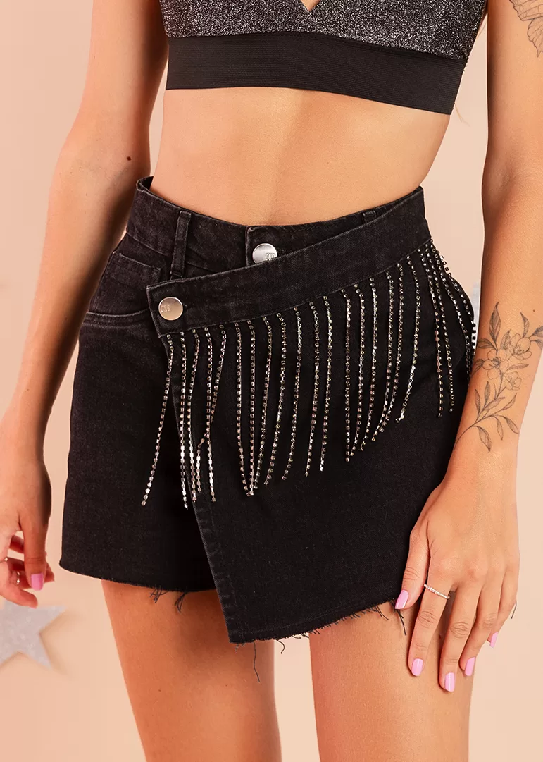 short jeans com cristais